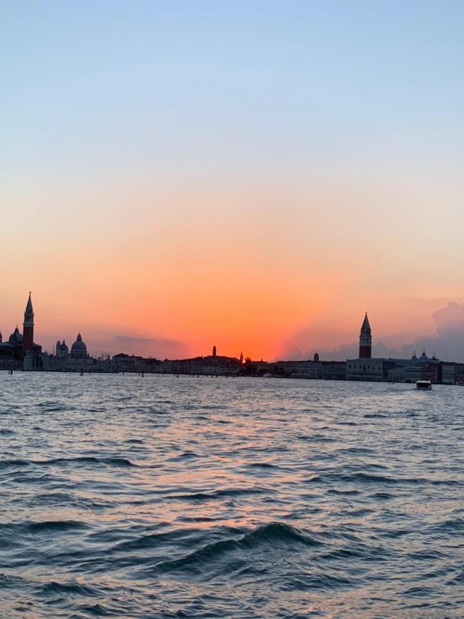 Suite Ca' Della Tana Venice Luaran gambar